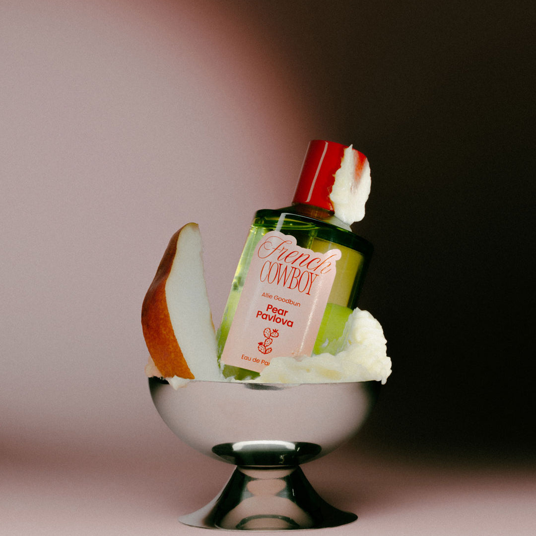 french cowboy pear pavlova
